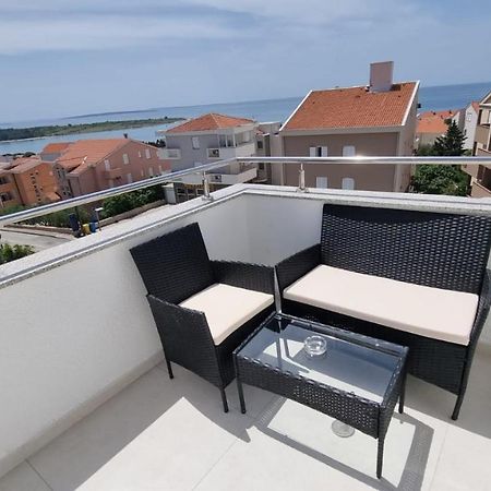 Kings Landing Apartamento Novalja Exterior foto