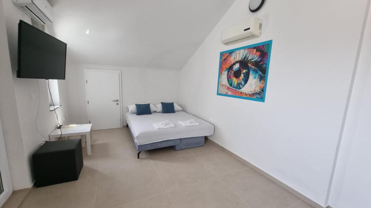 Kings Landing Apartamento Novalja Exterior foto