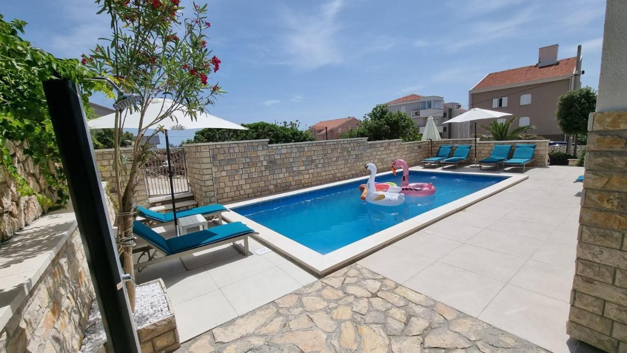 Kings Landing Apartamento Novalja Exterior foto